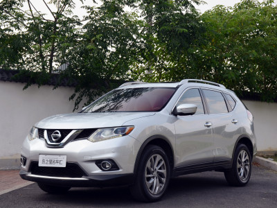 2015年7月 日產(chǎn) 奇駿 2.5L CVT至尊版 4WD圖片