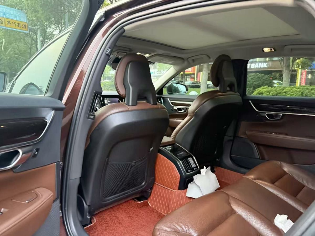 沃爾沃 S90  2018款 T4 智遠(yuǎn)版圖片