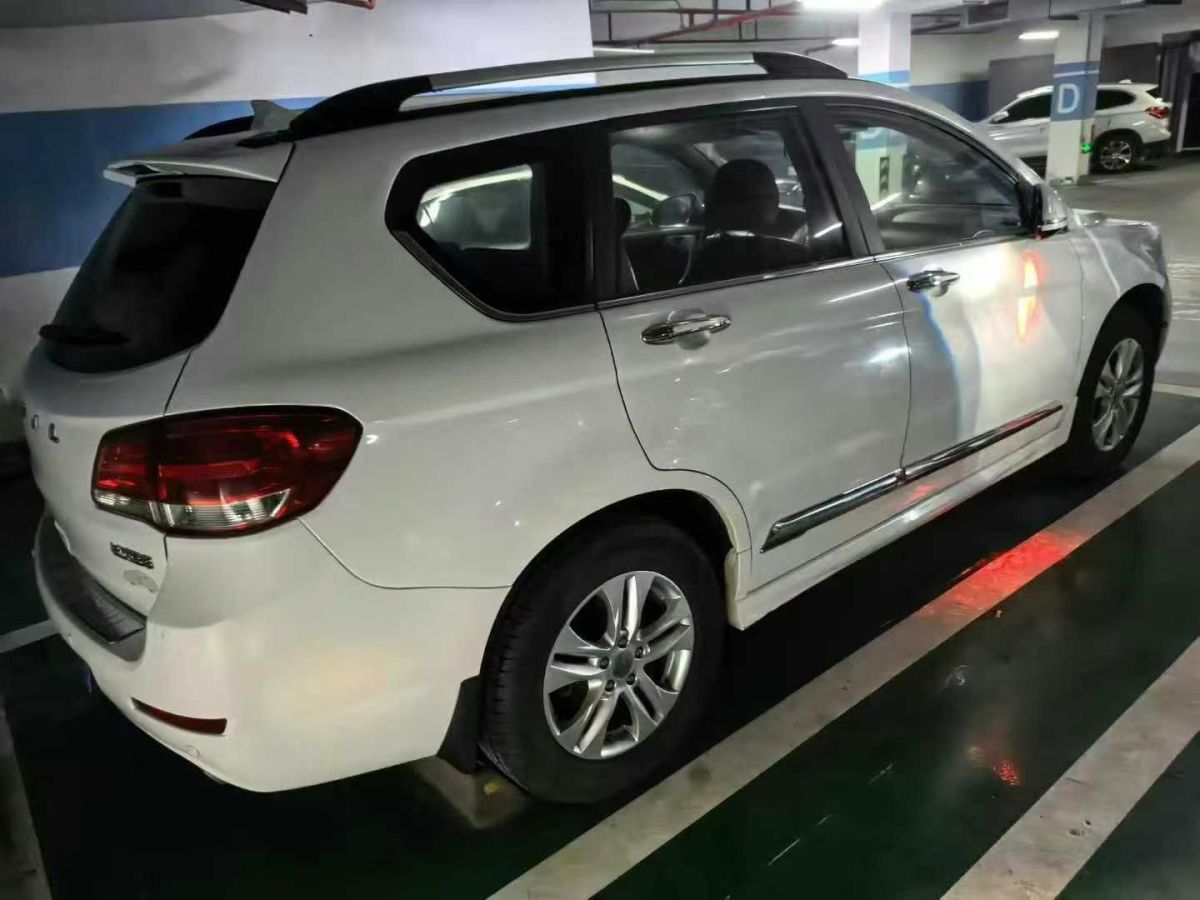 哈弗 H6  2015款 1.5T 手動四驅(qū)尊貴型圖片