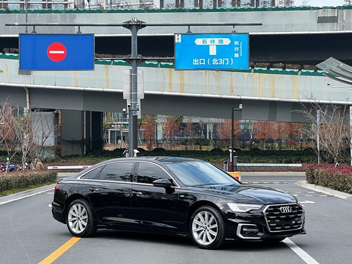 奧迪 奧迪A6L  2023款 改款 45 TFSI quattro 臻選致雅型圖片