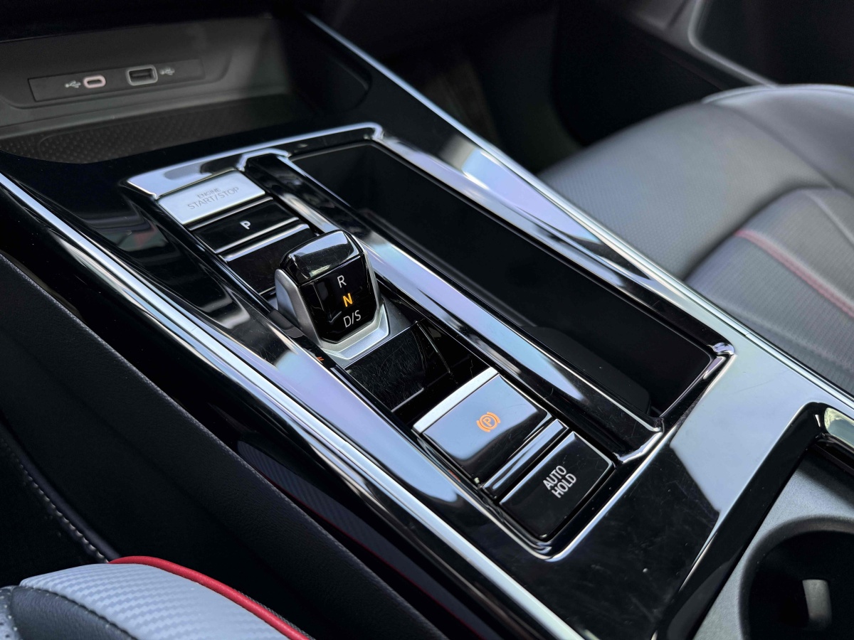 2022年12月大眾 凌渡  2022款 凌渡L 280TSI DSG酷辣版