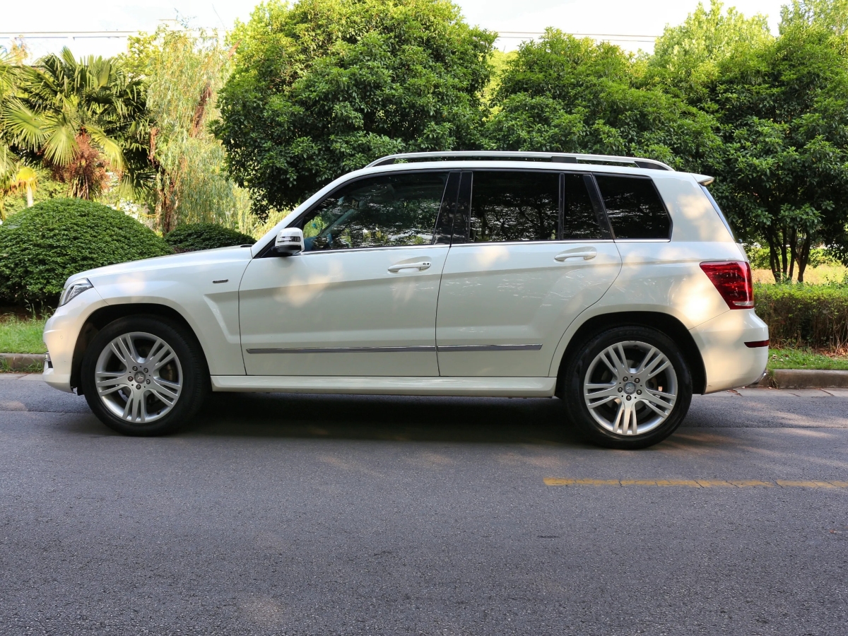 奔馳 奔馳GLK級  2015款 GLK 260 4MATIC 動感型 極致版圖片
