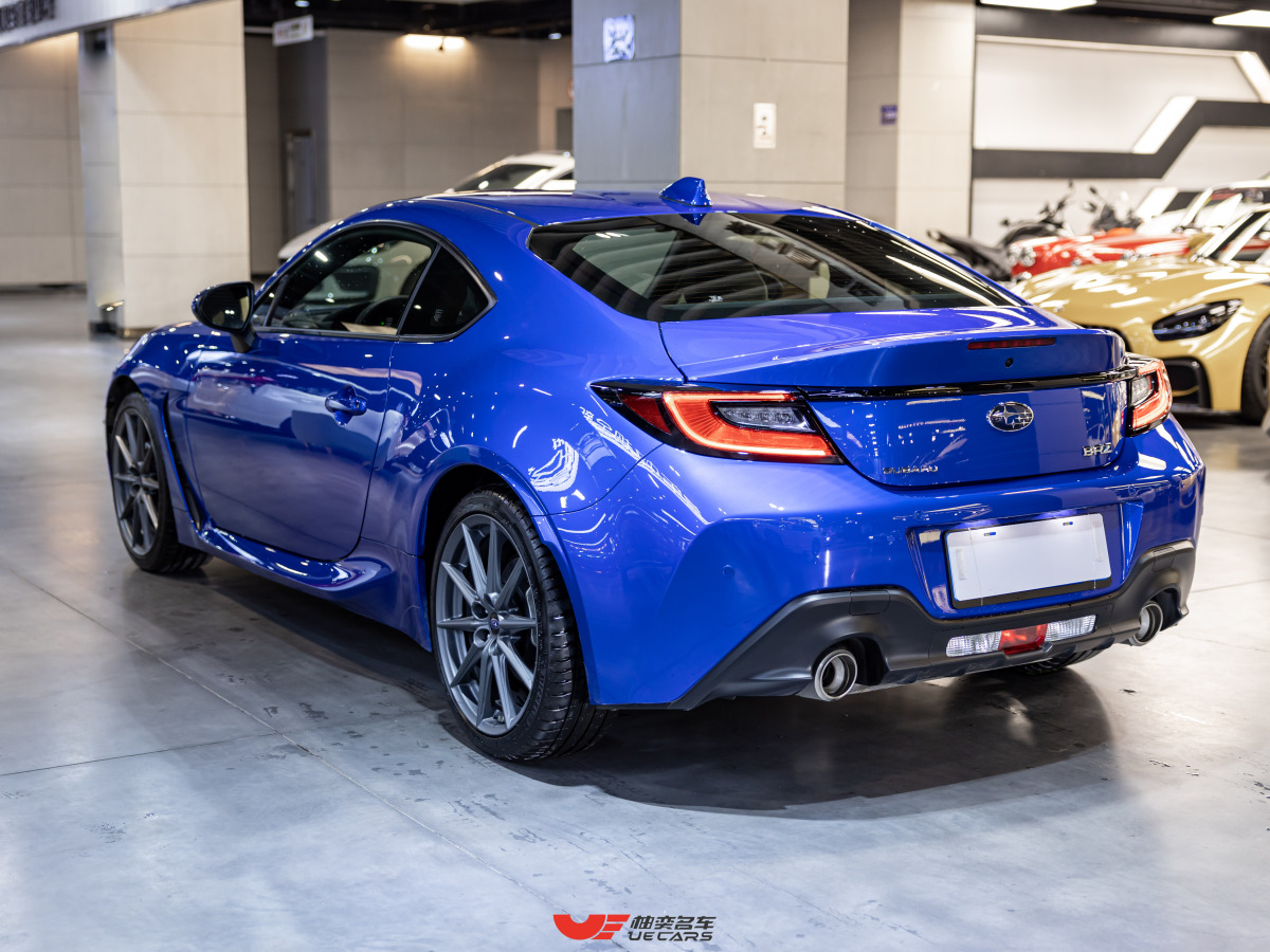 斯巴鲁 BRZ  2022款 2.4L 手动版图片