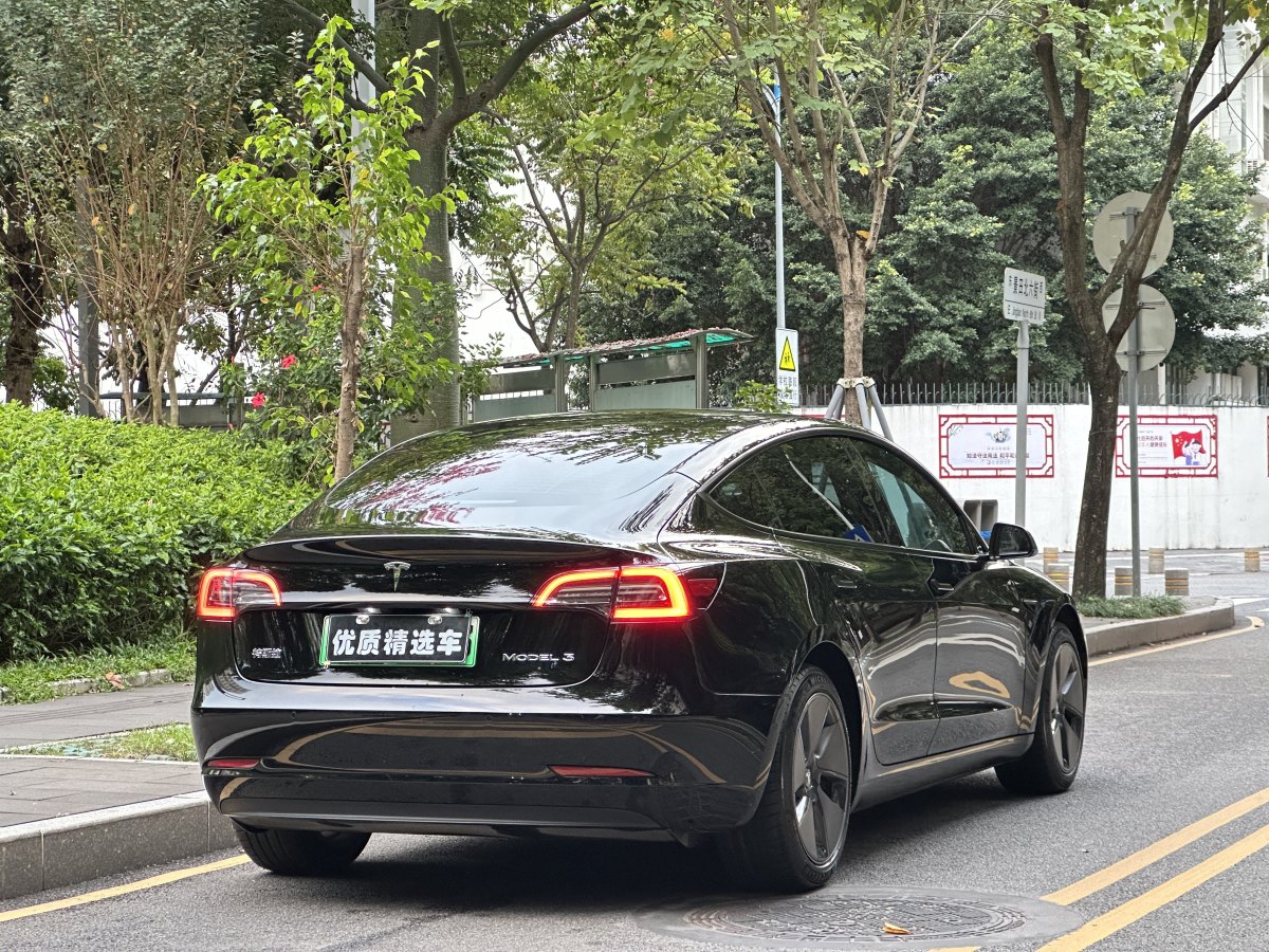 特斯拉 Model 3  2022款 改款 后輪驅(qū)動(dòng)版圖片