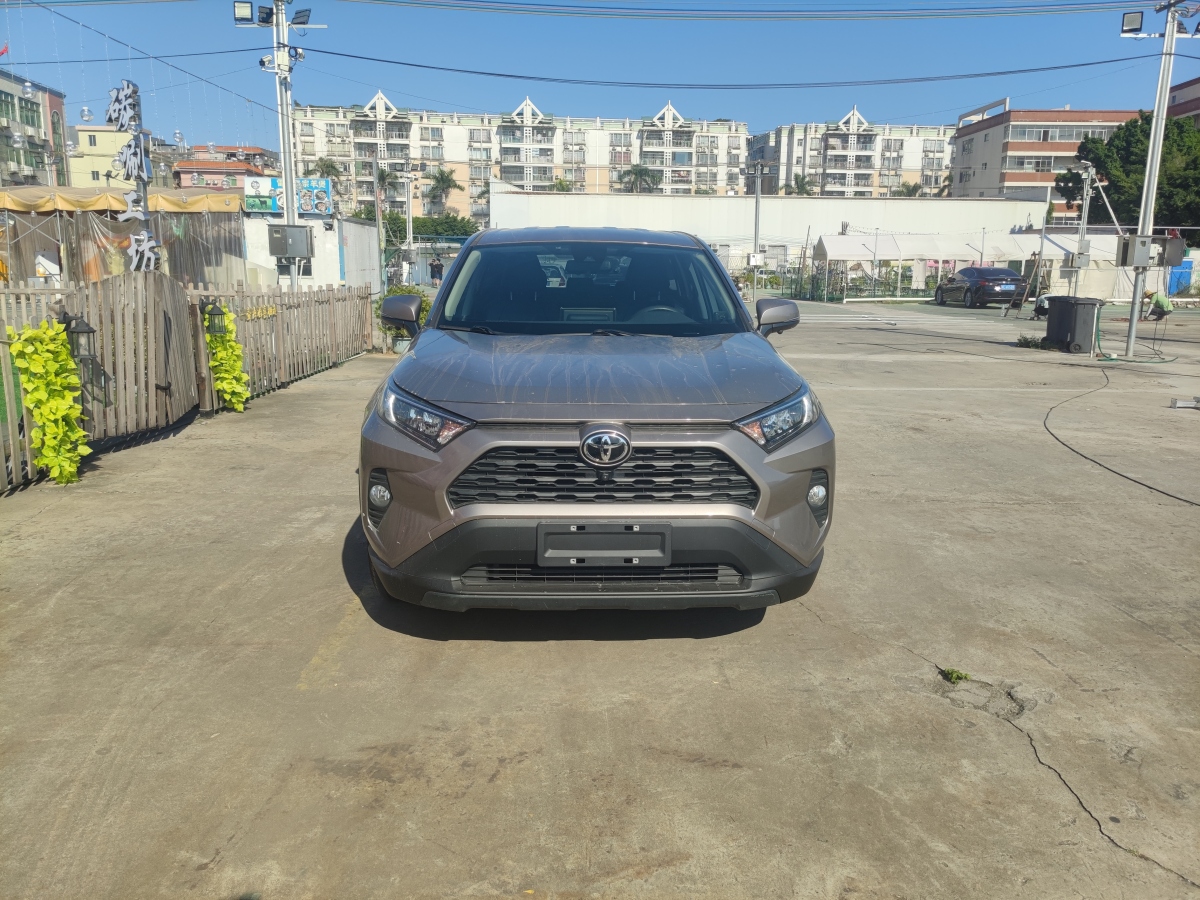 丰田 RAV4  2018款 荣放 2.0L CVT两驱都市版图片