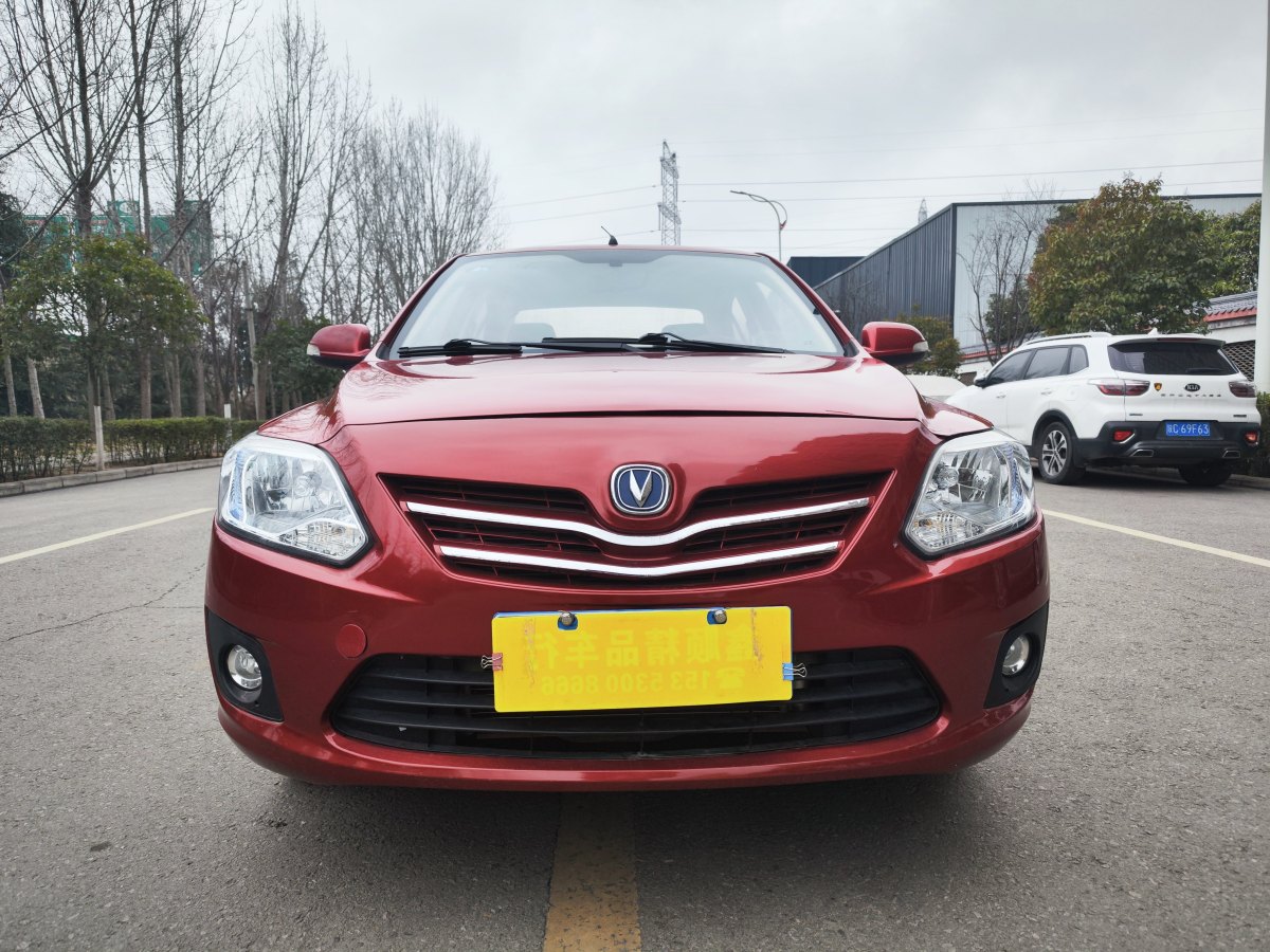 2014年11月長(zhǎng)安 悅翔V3  2012款 1.3L 手動(dòng)舒適型 國(guó)IV