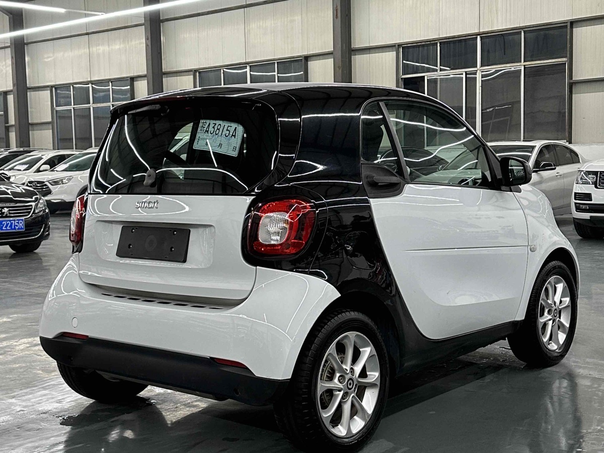 smart fortwo  2015款 1.0L 52千瓦硬頂靈動版圖片