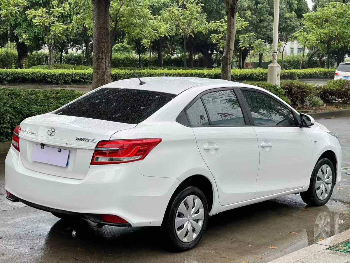 豐田 YARiS L 致享  2018款 1.5E CVT冠軍限量版圖片