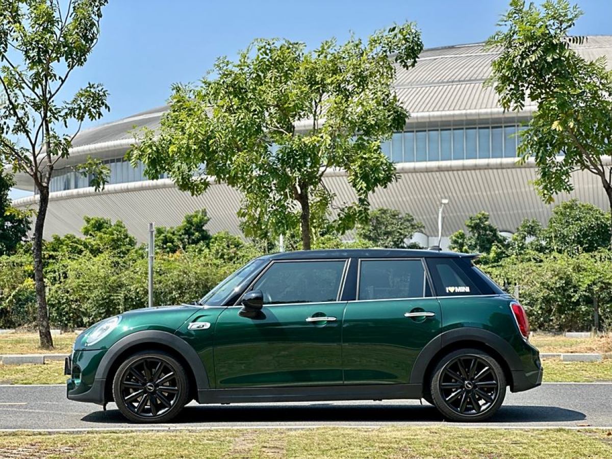 2017年7月MINI MINI  2016款 2.0T COOPER S 五門版