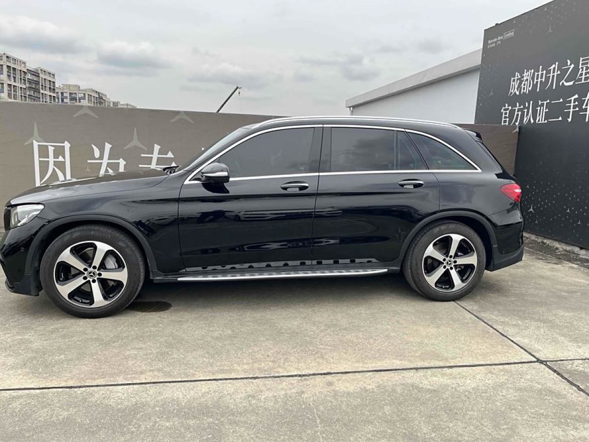 奔馳 奔馳GLC  2019款 GLC 260 4MATIC 動(dòng)感型圖片