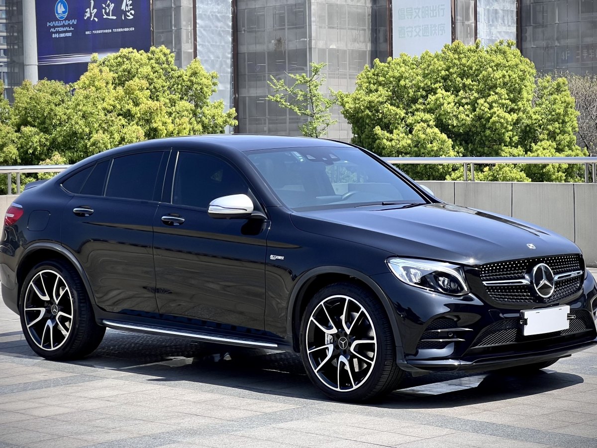 2018年9月奔驰 奔驰GLC轿跑 AMG  2017款 AMG GLC 43 4MATIC 轿跑SUV