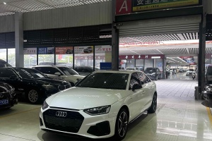 奧迪A4L 奧迪 40 TFSI 豪華動(dòng)感型
