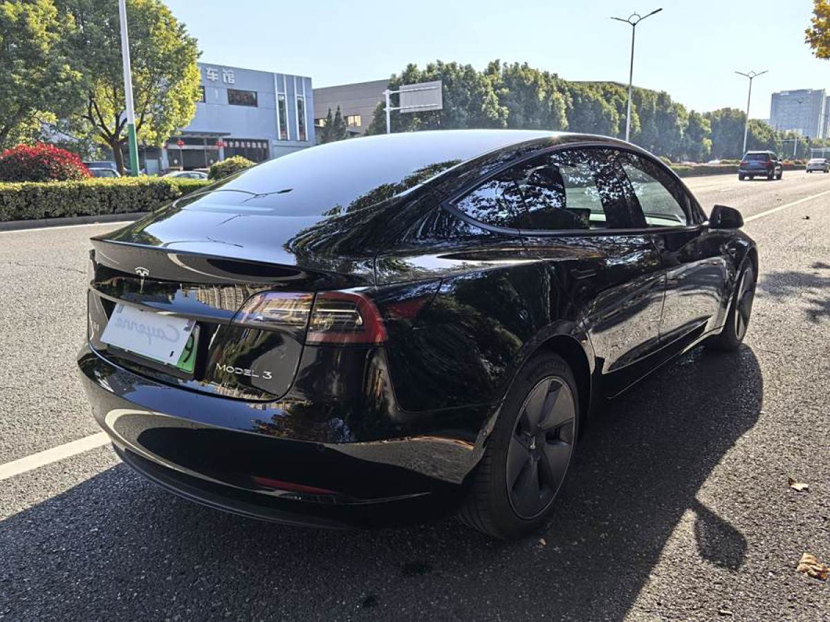 特斯拉 Model Y  2022款 改款 后輪驅(qū)動版圖片