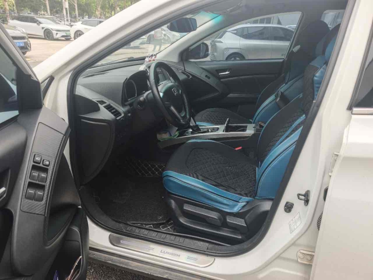 納智捷 優(yōu)6 SUV  2015款 1.8T 時尚型圖片