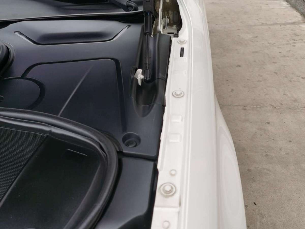 2015年4月奔驰 奔驰S级  2014款 S 320 L 商务型