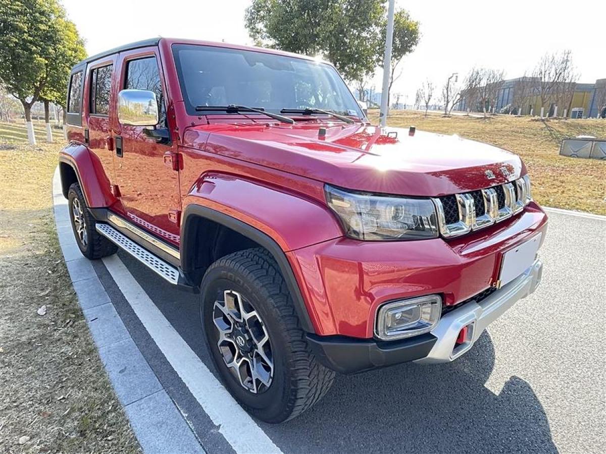 北京 BJ40  2019款  PLUS 2.3T 自動四驅(qū)尊享版 國VI圖片