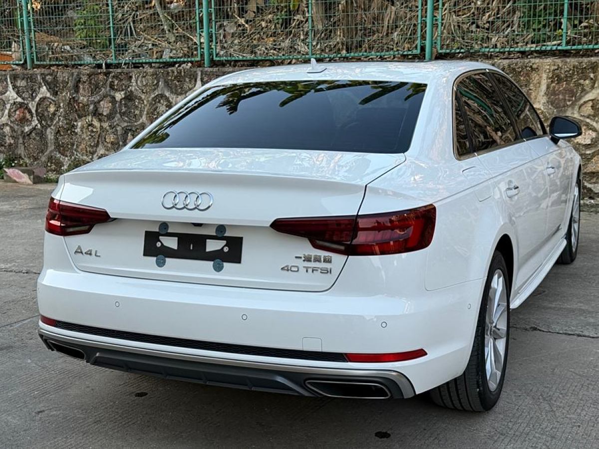 2019年5月奧迪 奧迪A4L  2019款 40 TFSI 時尚型 國VI