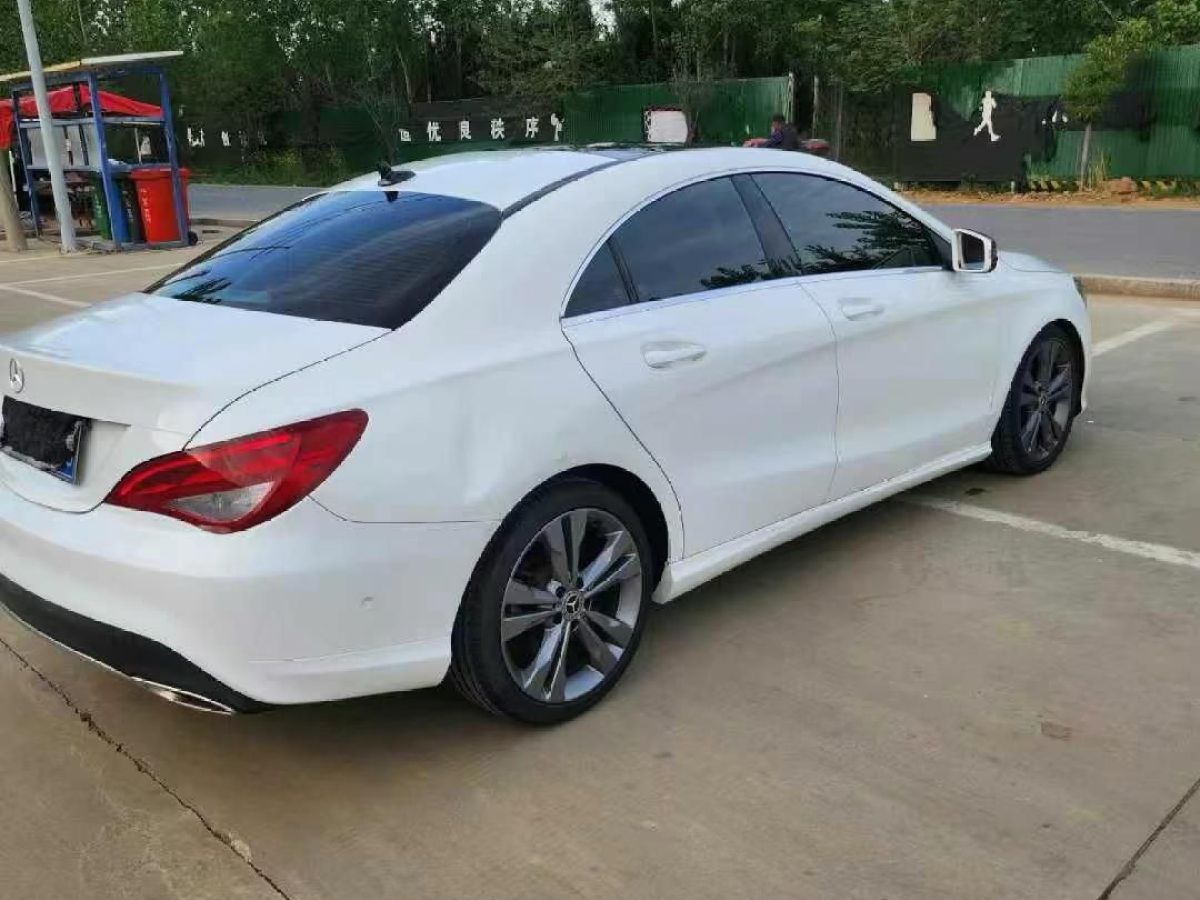 奔馳 奔馳CLA級  2018款 CLA 180圖片