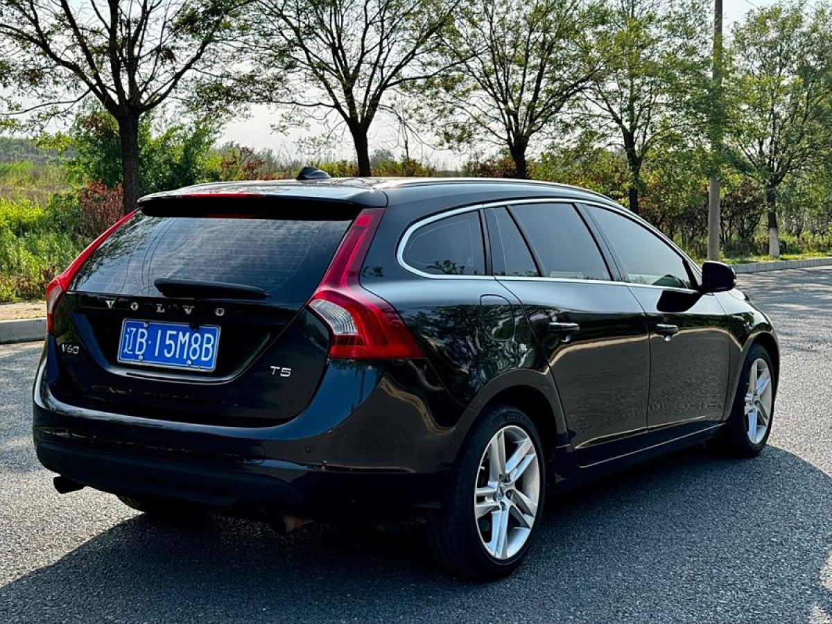 沃爾沃 V60  2013款 T5 智雅版圖片