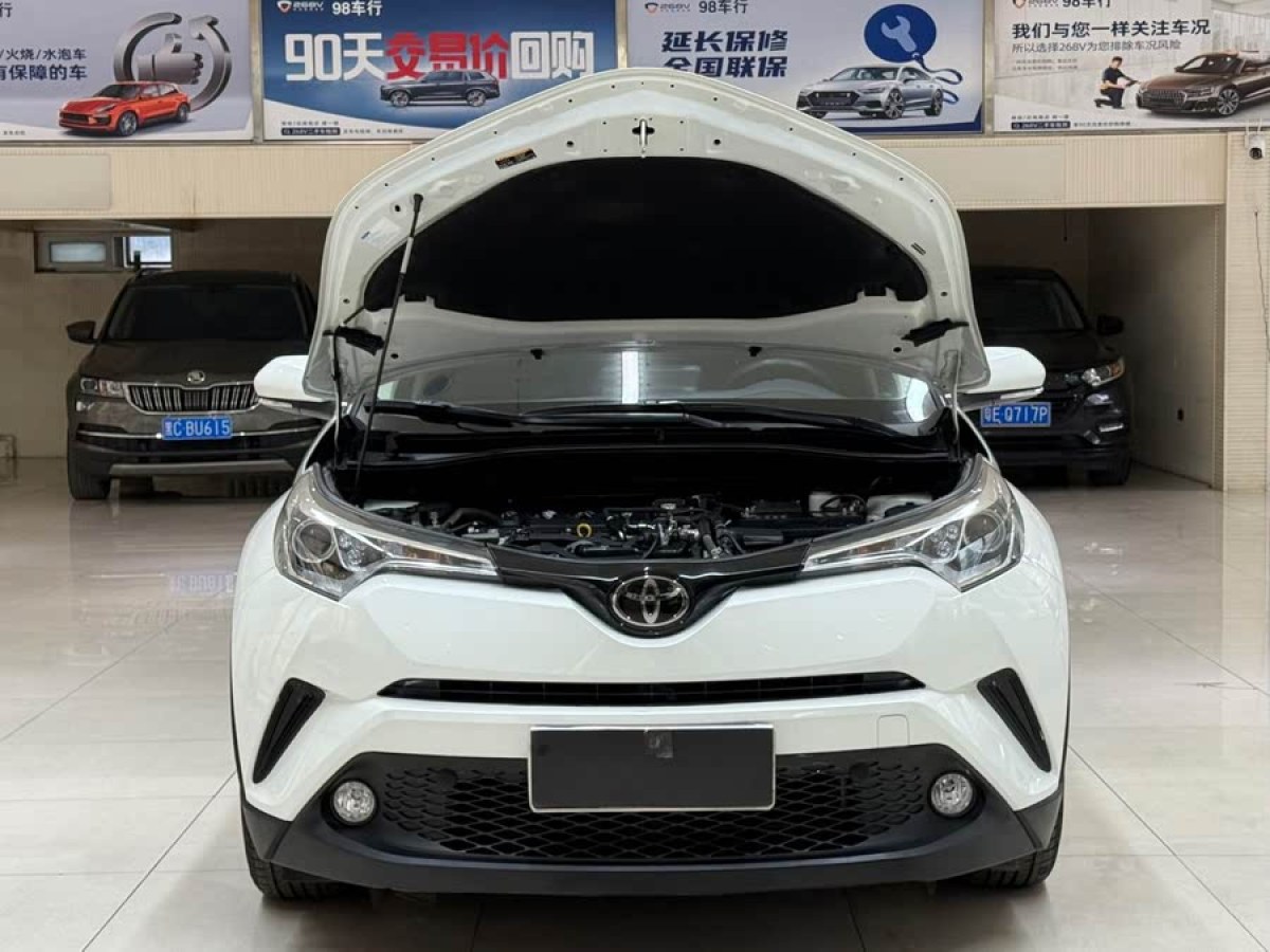 豐田 C-HR  2020款 2.0L 領先版圖片