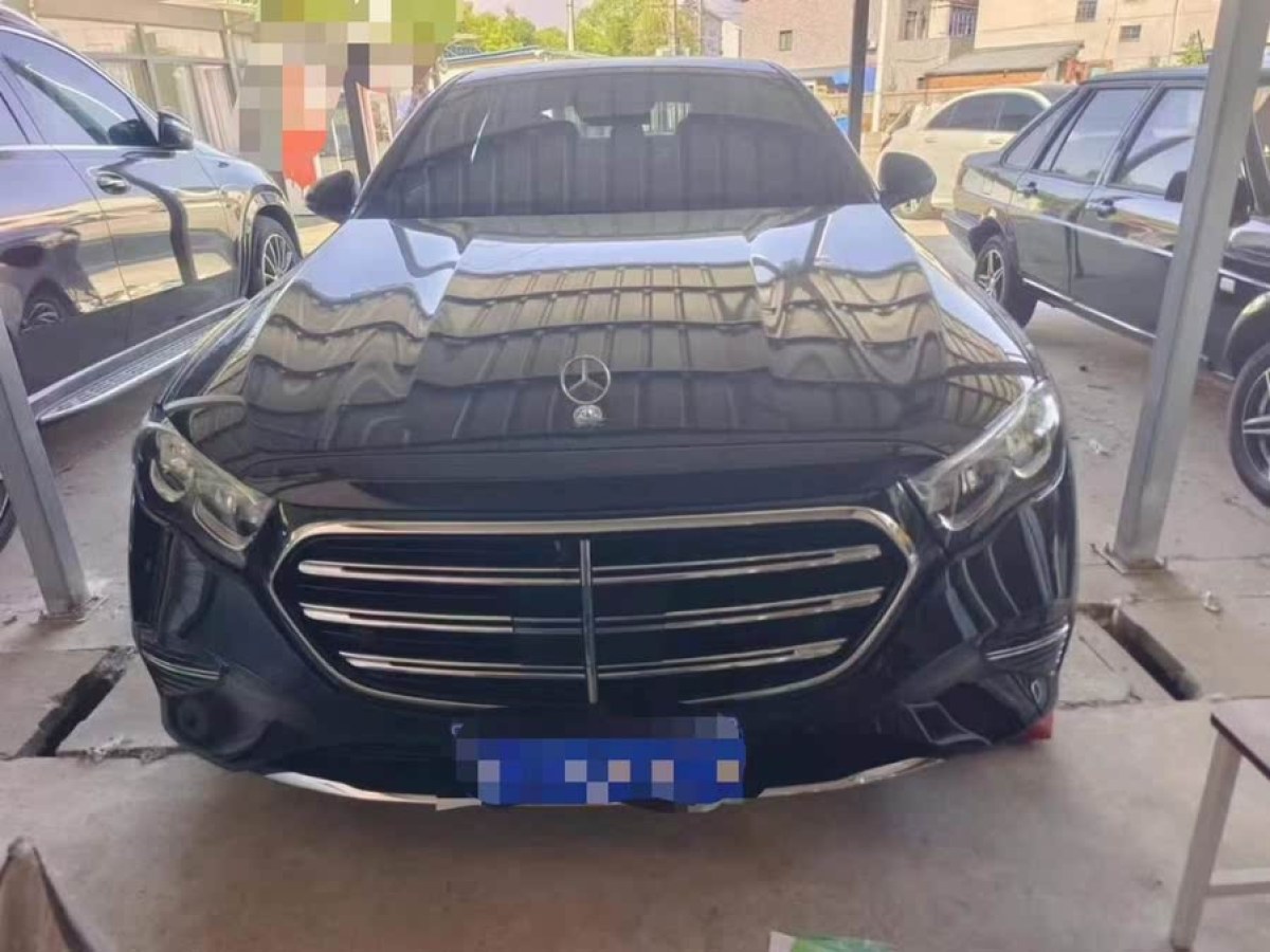 奔馳 奔馳E級  2024款 改款 E 300 L 時尚型圖片