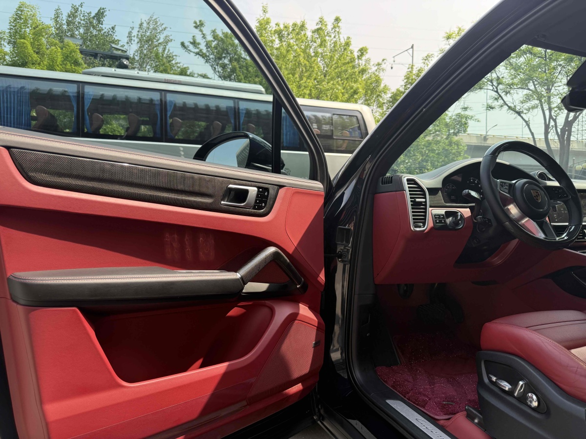 2021年1月保時(shí)捷 Cayenne  2023款 Cayenne 3.0T