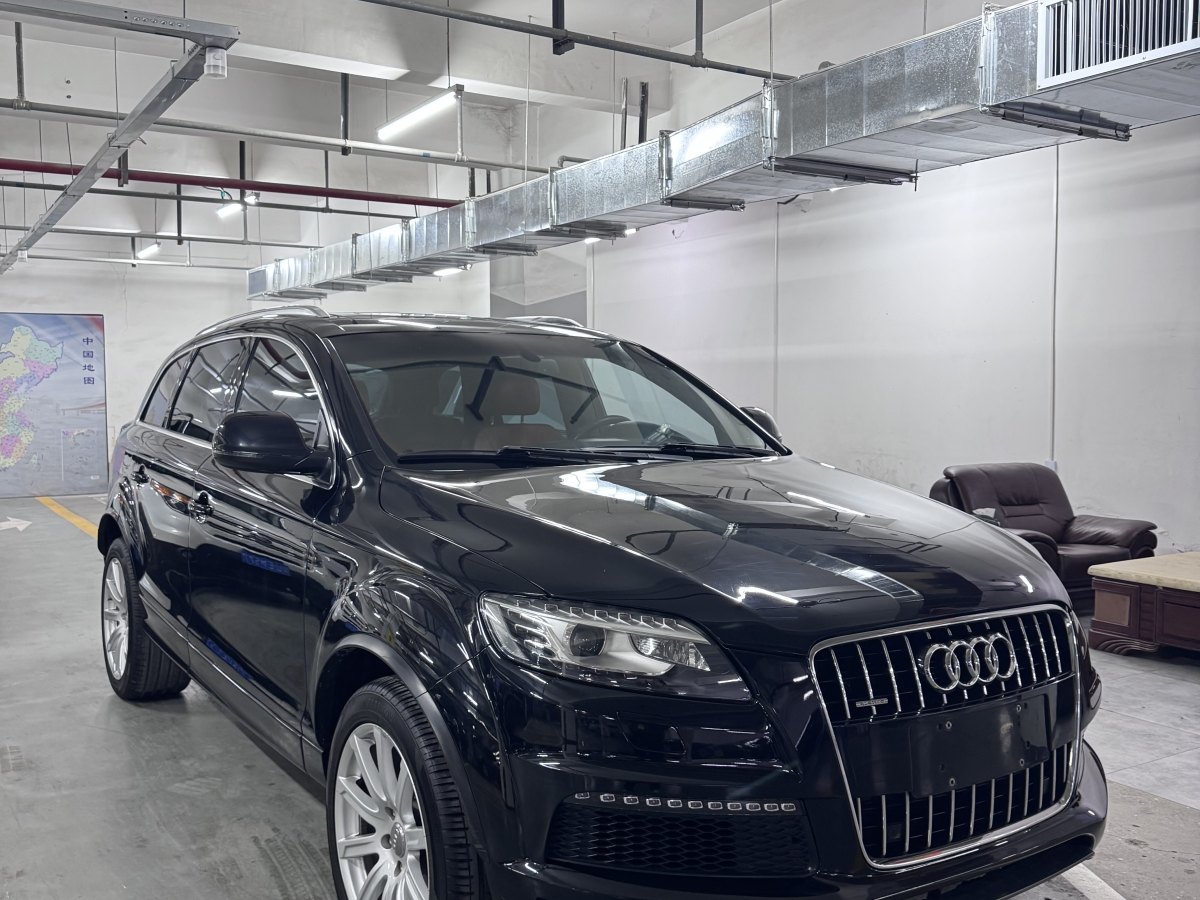 奧迪 奧迪Q7  2012款 3.0 TFSI 專享型(200kW)圖片