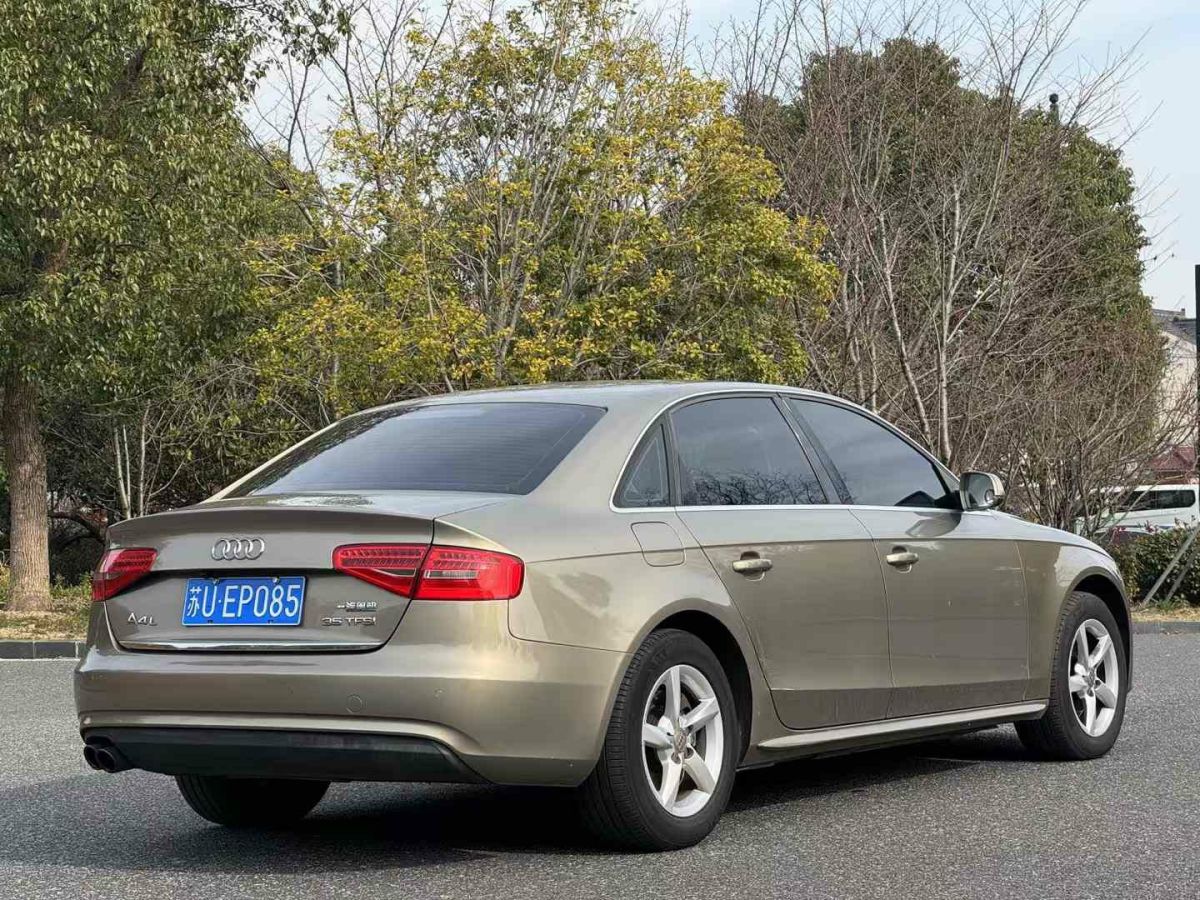 奧迪 奧迪A4L  2012款 2.0 TFSI 自動技術(shù)型圖片