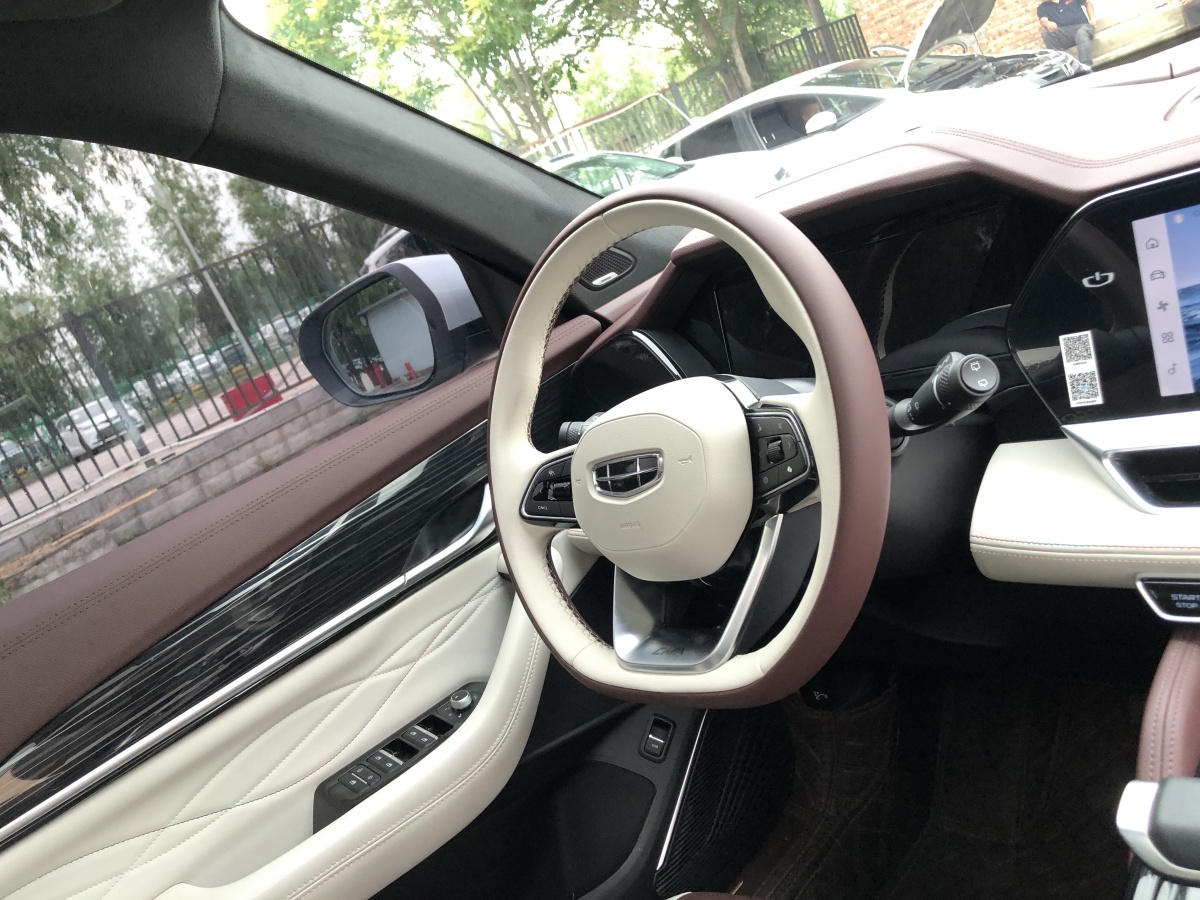 吉利 星越L  2021款 2.0TD DCT EVO兩驅(qū)智尊型圖片
