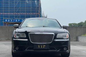 300C 克萊斯勒 3.0L 卓越版