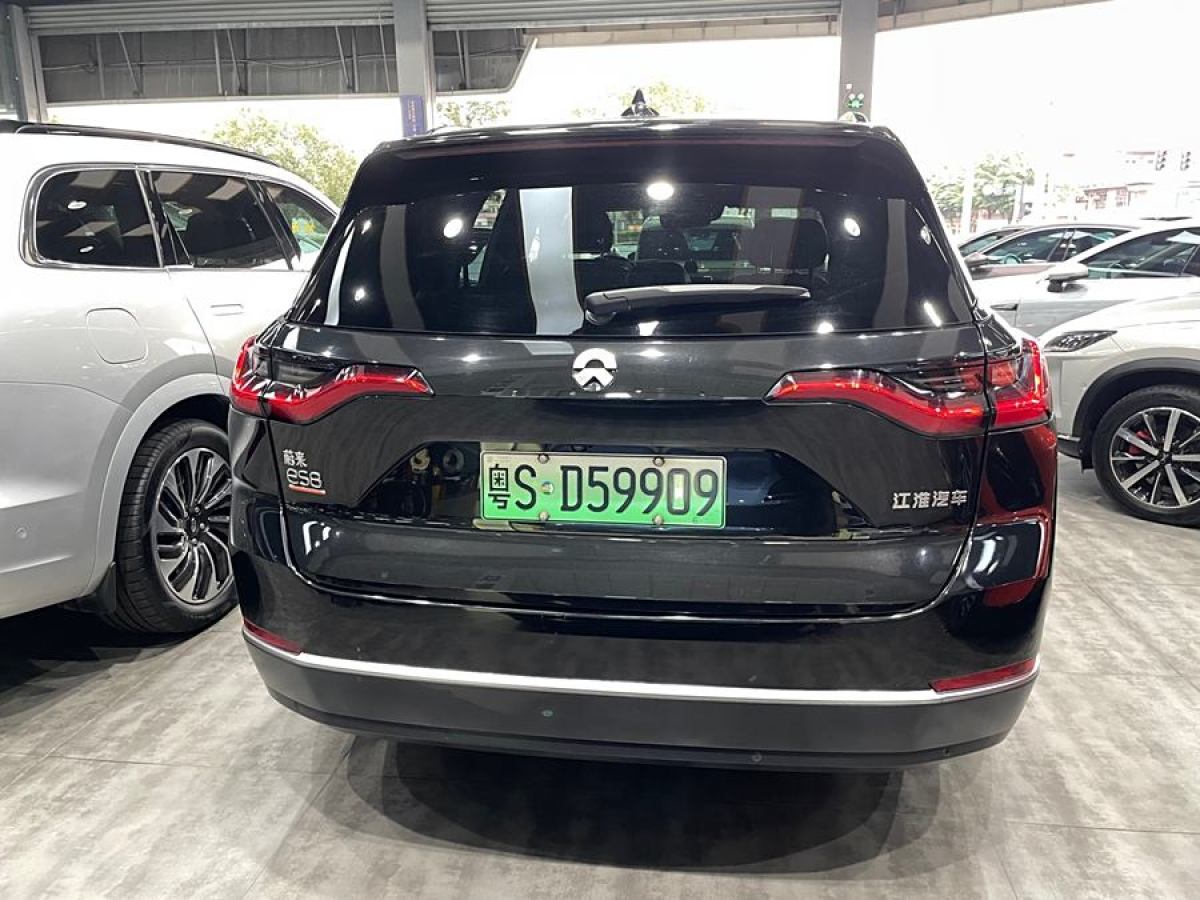 蔚來 ES8  2020款 415KM 基準(zhǔn)版 七座版圖片