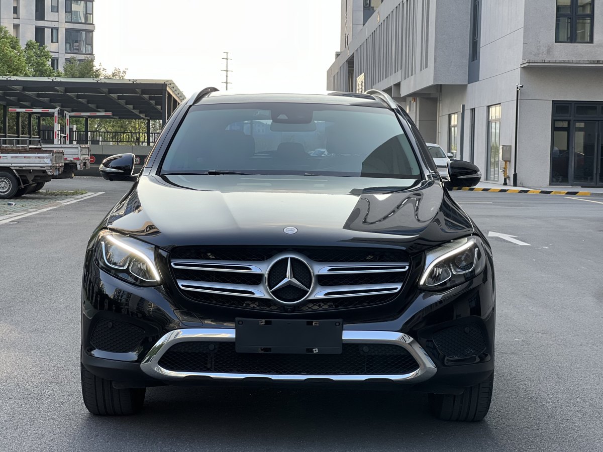 2016年12月奔馳 奔馳GLC  2016款 GLC 260 4MATIC 豪華型