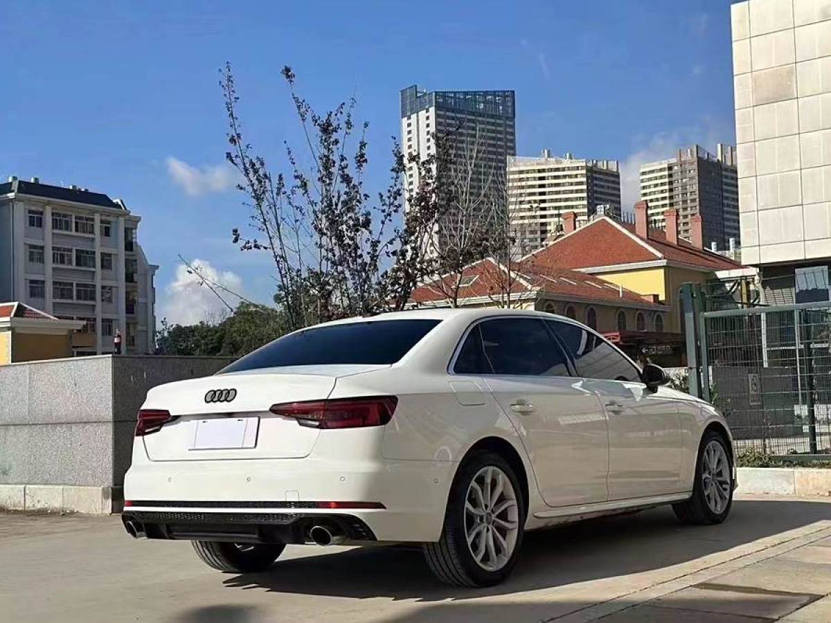 奧迪 奧迪A4L  2019款 40 TFSI 進(jìn)取型 國V圖片