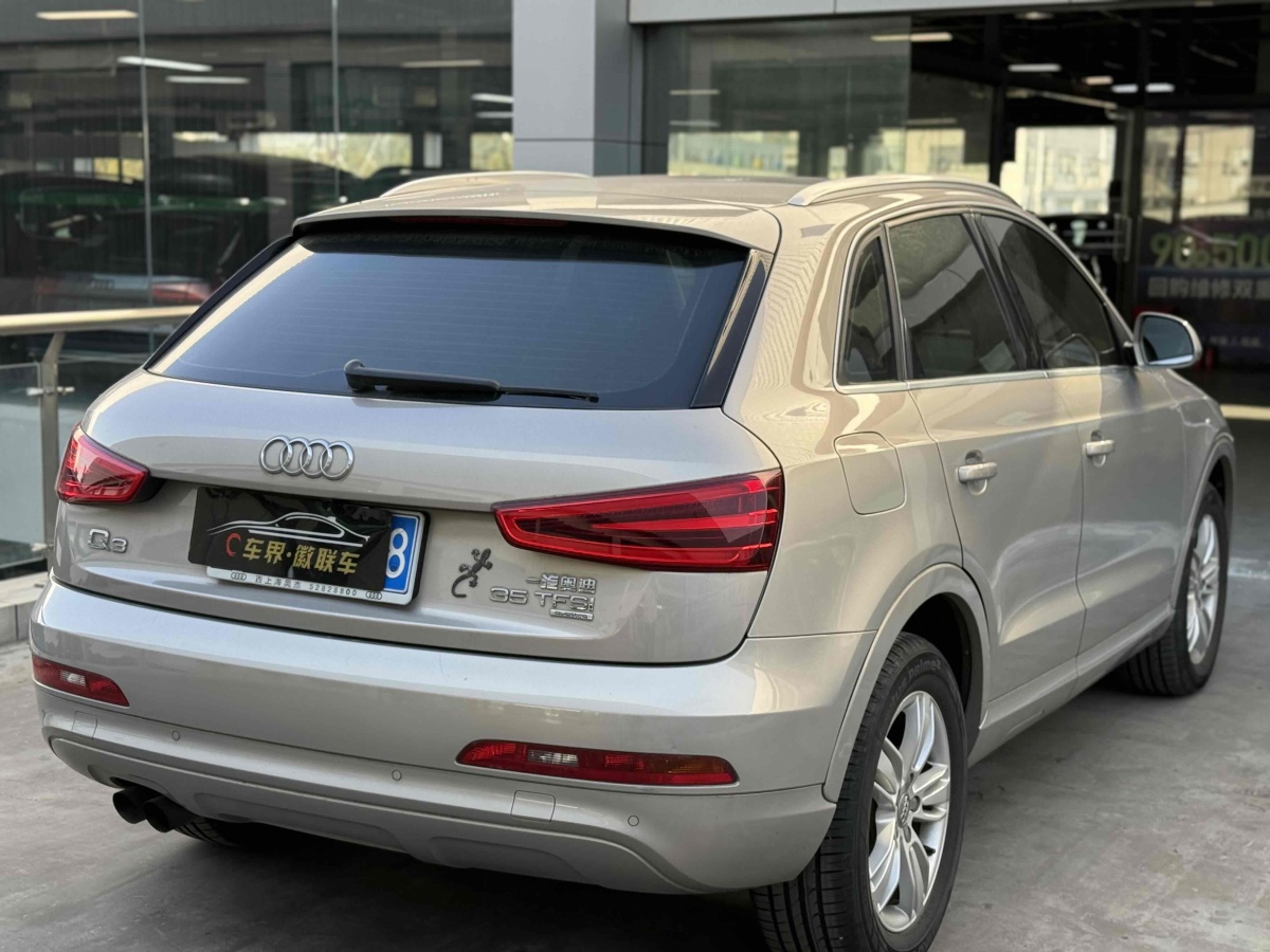 奧迪 奧迪Q3  2015款 35 TFSI quattro 技術(shù)型圖片