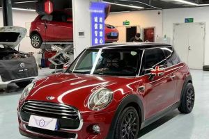 MINI MINI 2.0T COOPER S 賽車控