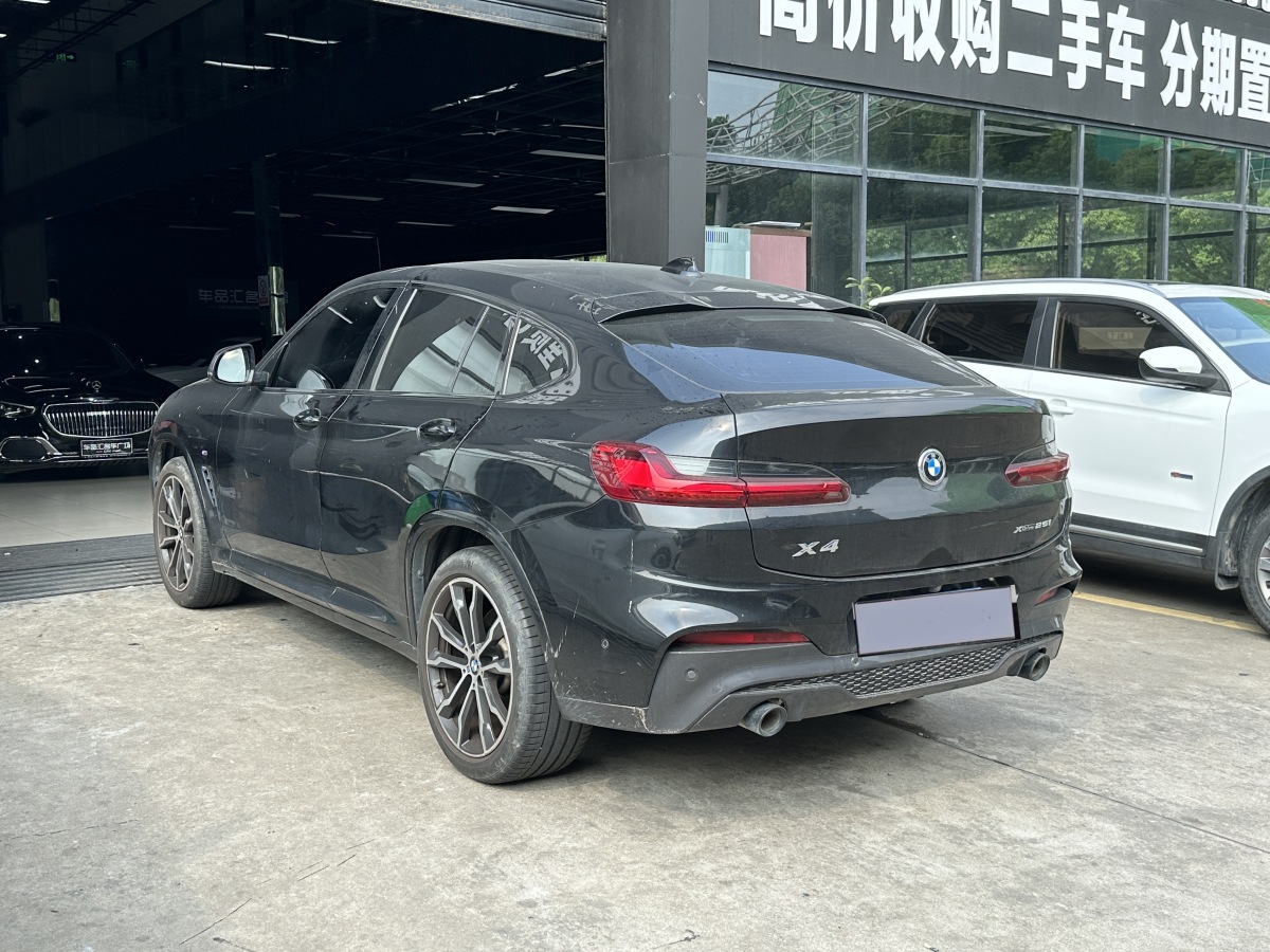 宝马 宝马X4  2020款 xDrive25i 黑骑士限量版图片