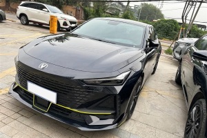 長安UNI-V 長安 1.5T 運(yùn)動版