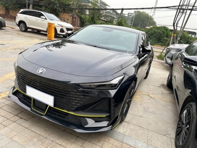 2022年4月 長(zhǎng)安 長(zhǎng)安UNI-V 1.5T 運(yùn)動(dòng)版圖片