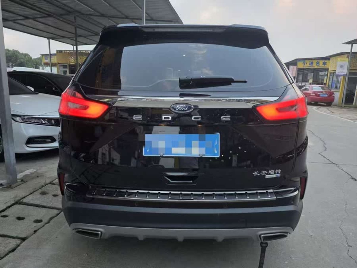 福特 銳界  2021款 PLUS EcoBoost 245 兩驅(qū)精銳型 5座圖片