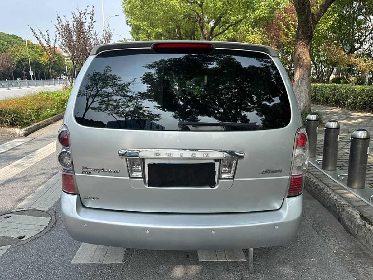 別克 GL8  2008款 陸尊 3.0L XT 導(dǎo)航版圖片