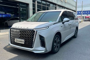 上汽大通MAXUS G90 上汽大通 2.0T 星河七座版