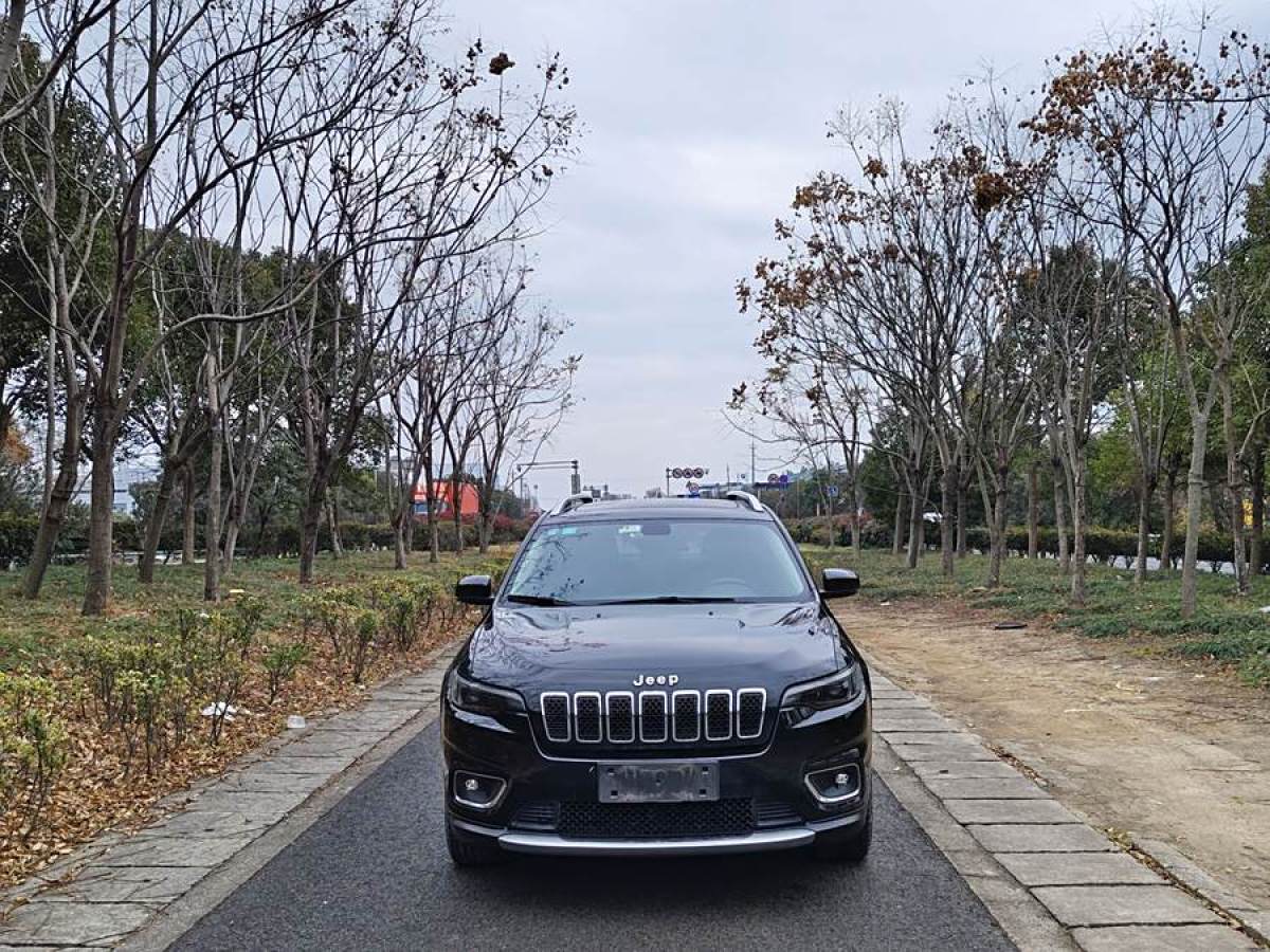 Jeep 自由光  2019款 2.0T 兩驅(qū)智享版 國VI圖片