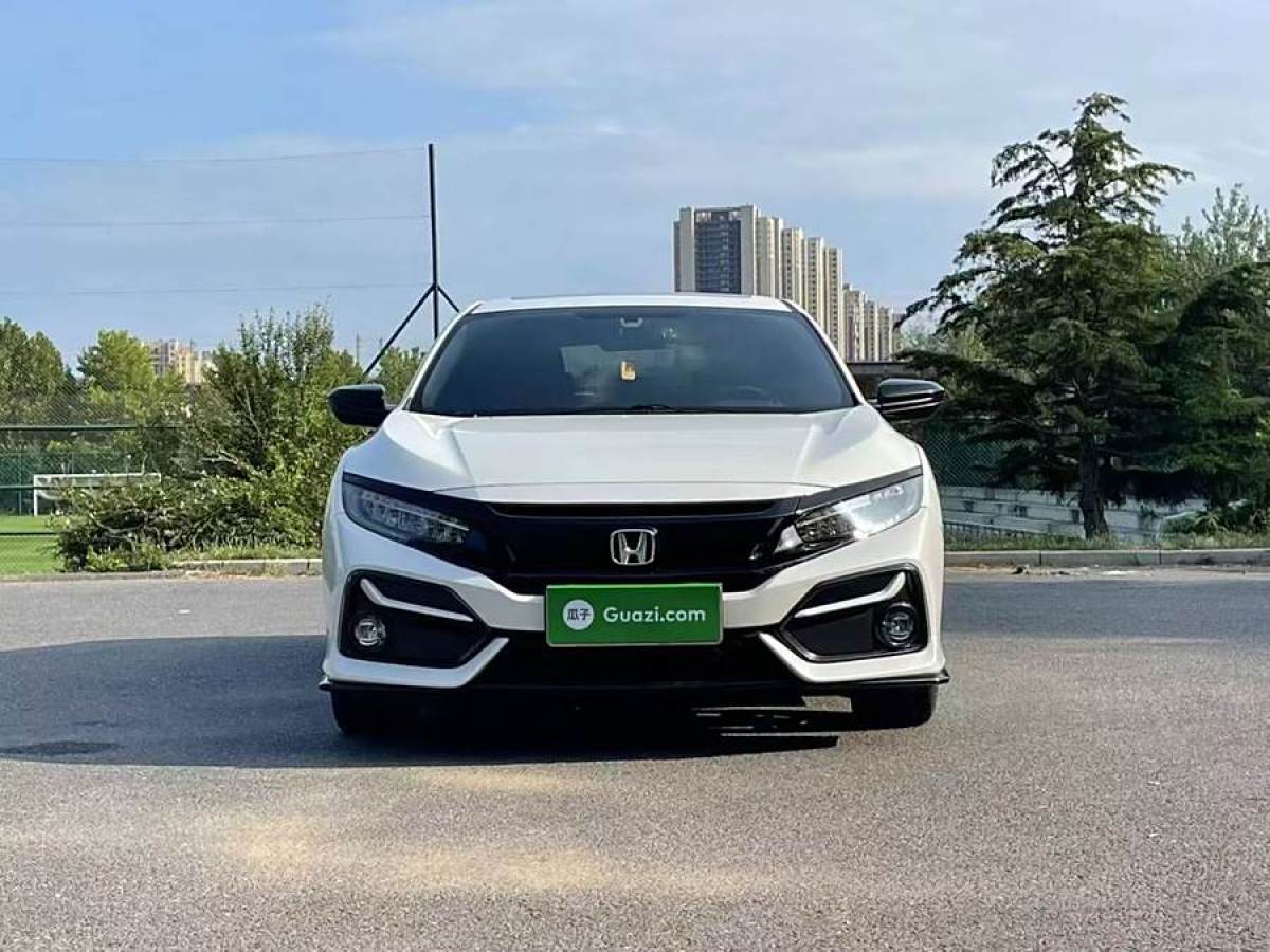 本田 思域  2021款 HATCHBACK 220TURBO CVT潮酷控图片