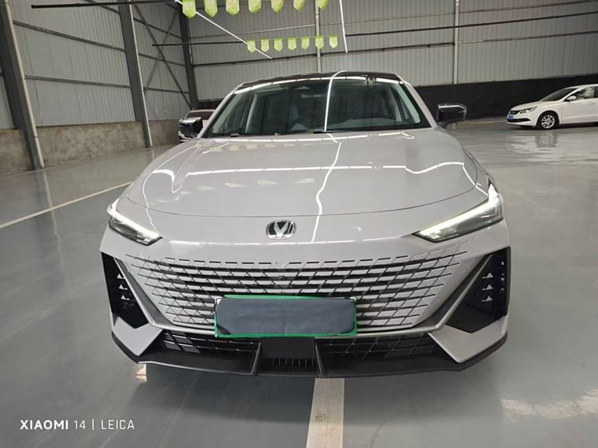 長(zhǎng)安 長(zhǎng)安UNI-V 智電iDD  2023款 智電iDD 1.5T 113km智酷型圖片