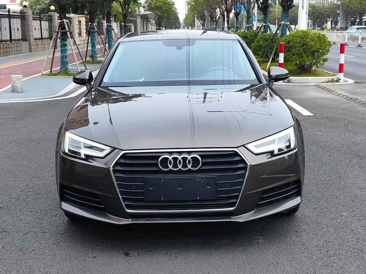 奧迪 奧迪A4  2017款 A4 45TFSI Allroad quattro 時尚型圖片