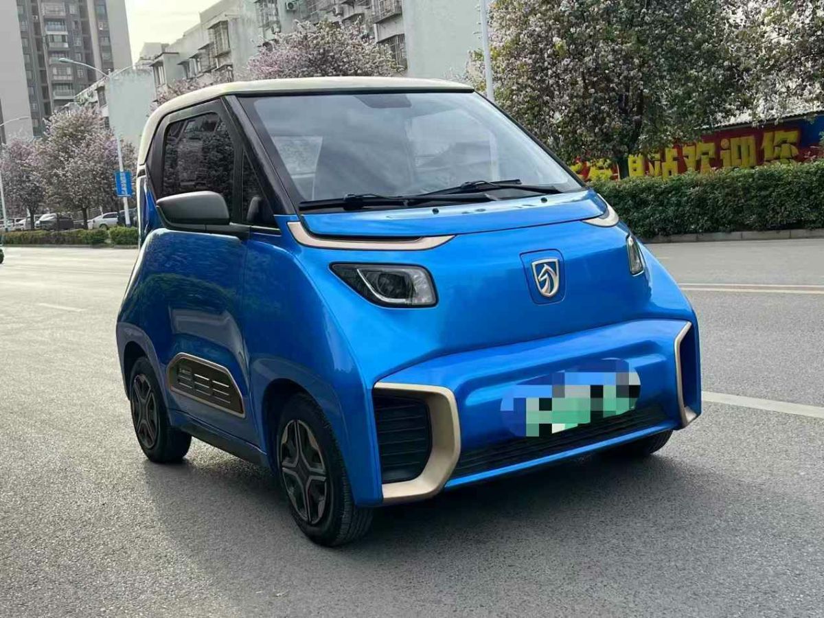 寶駿 E200 圖片