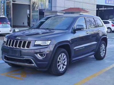 2016年1月 Jeep 大切諾基(進(jìn)口) 3.0L 精英導(dǎo)航版圖片