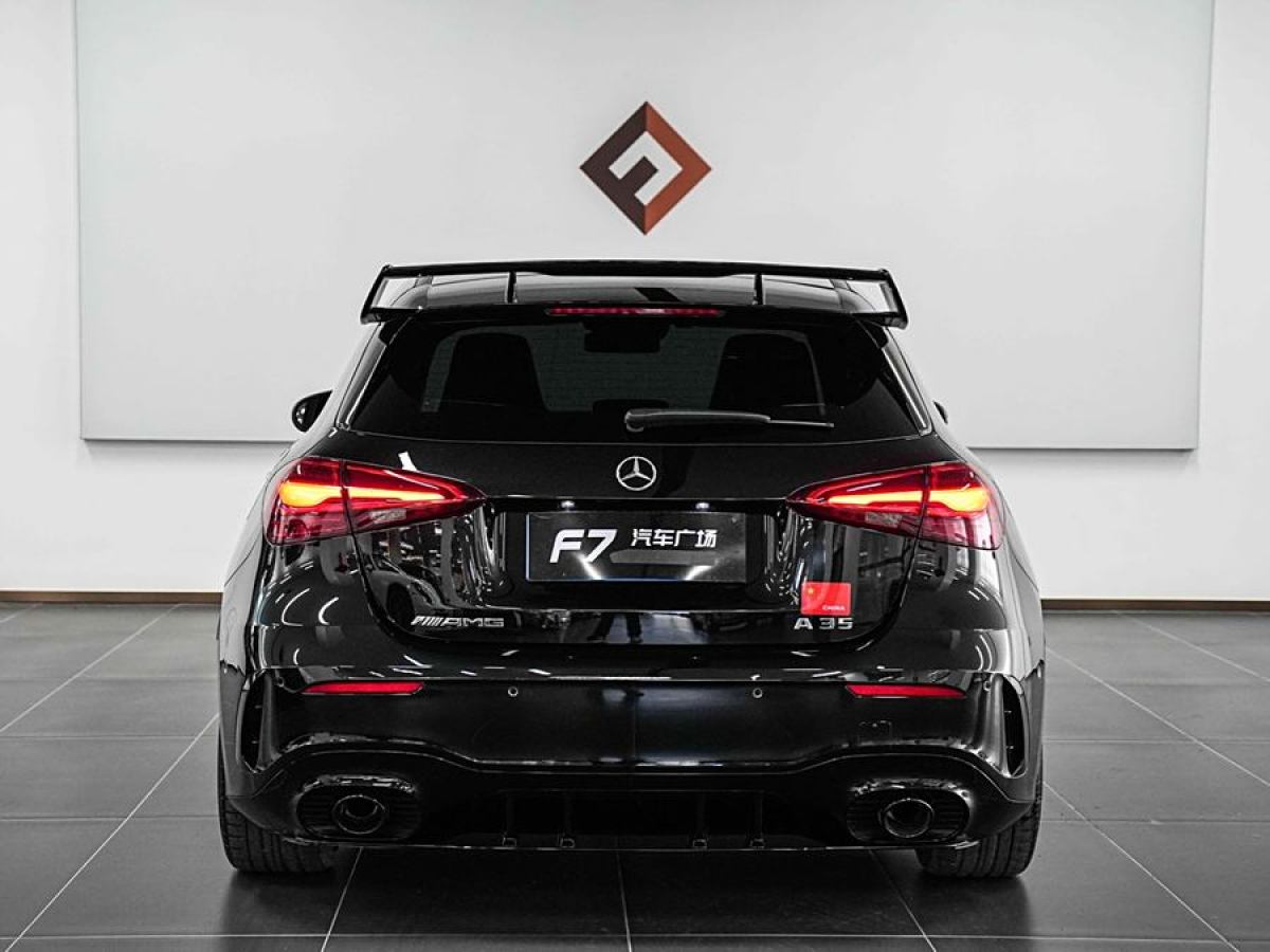 2024年7月奔馳 奔馳A級(jí)AMG  2024款 AMG A 35 4MATIC