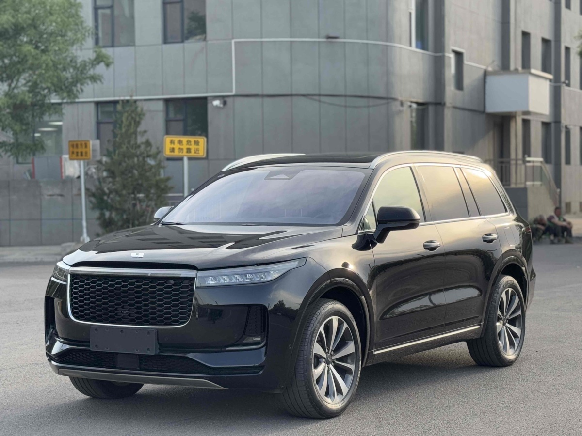 2021年12月理想 理想ONE  2021款 增程6座版