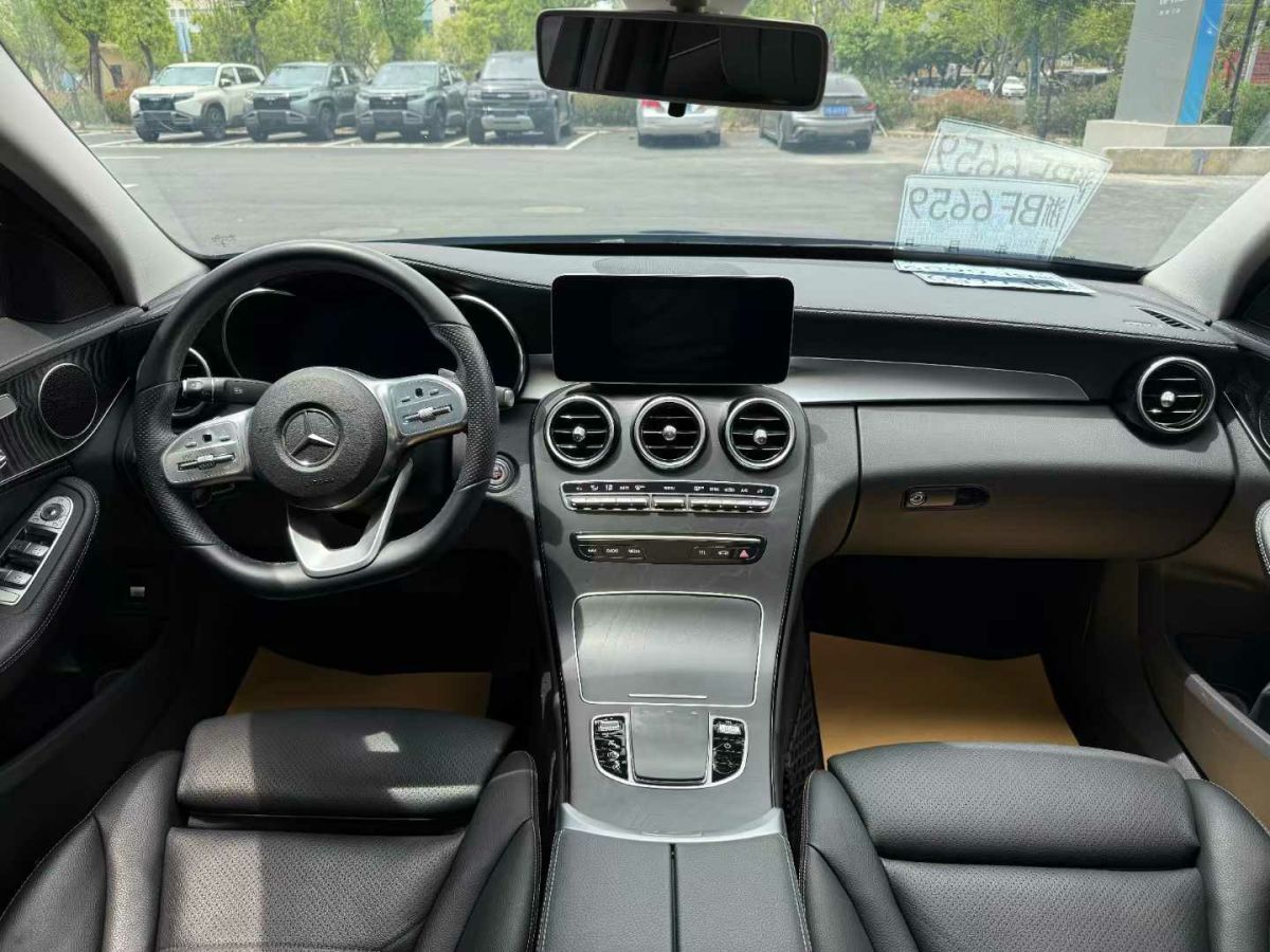 奔馳 奔馳C級(jí)  2020款 C 300 L圖片